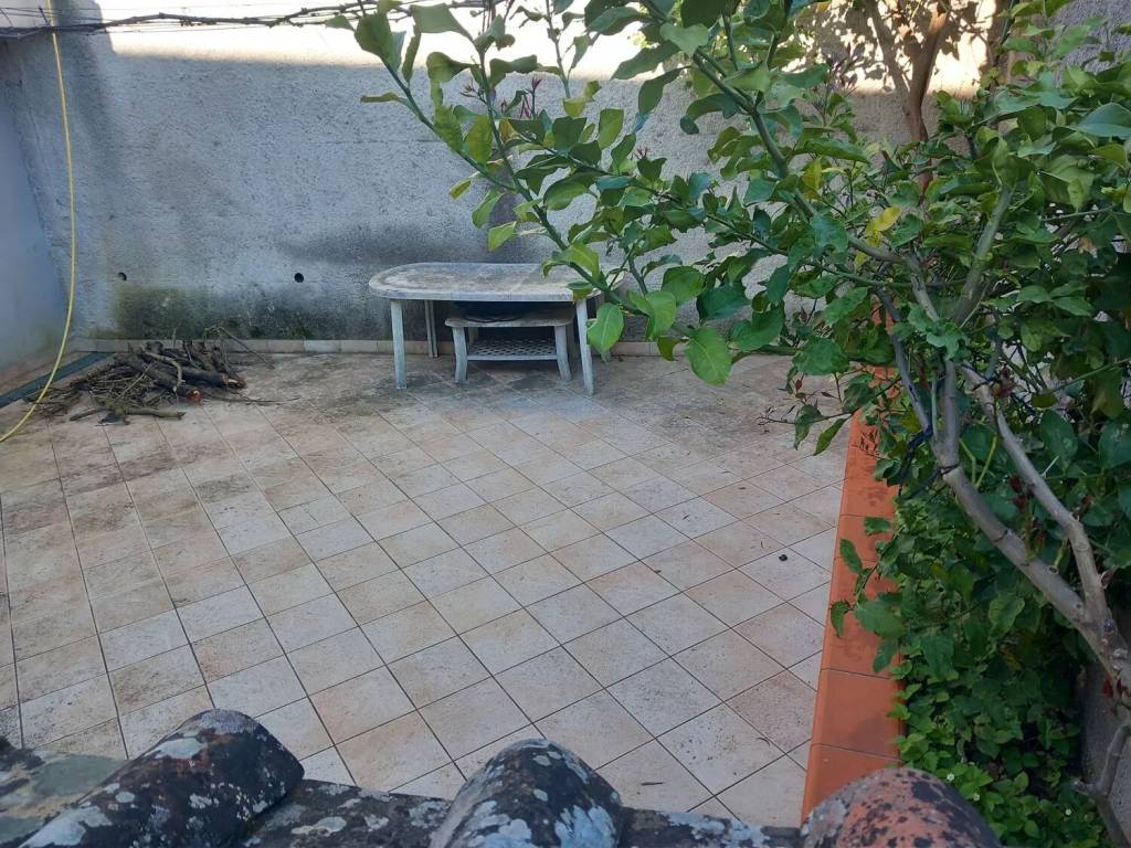 Box / garage a Baronissi in Via San Severino Tommaso S.N.C. - Foto 2