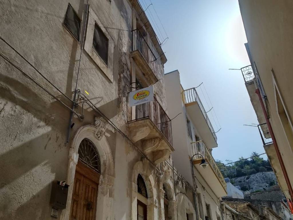 Casa indipendente a Scicli in Via Santiglia, 5 - Foto 5