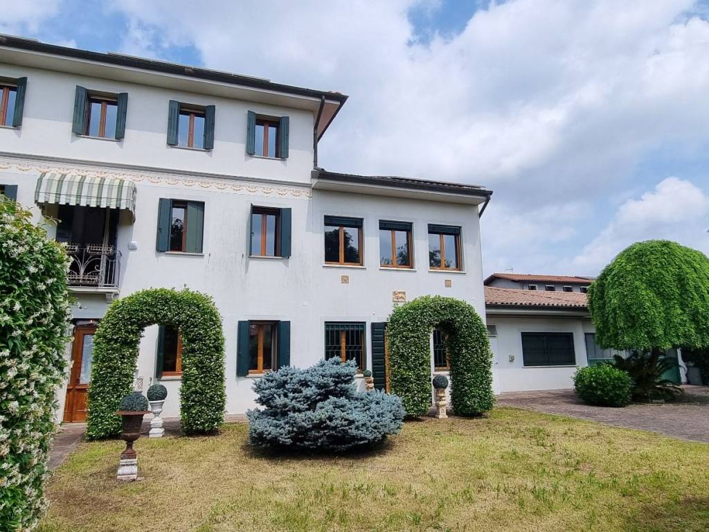Villa a Cordenons in Via Risorgimento, 10 - Foto 3