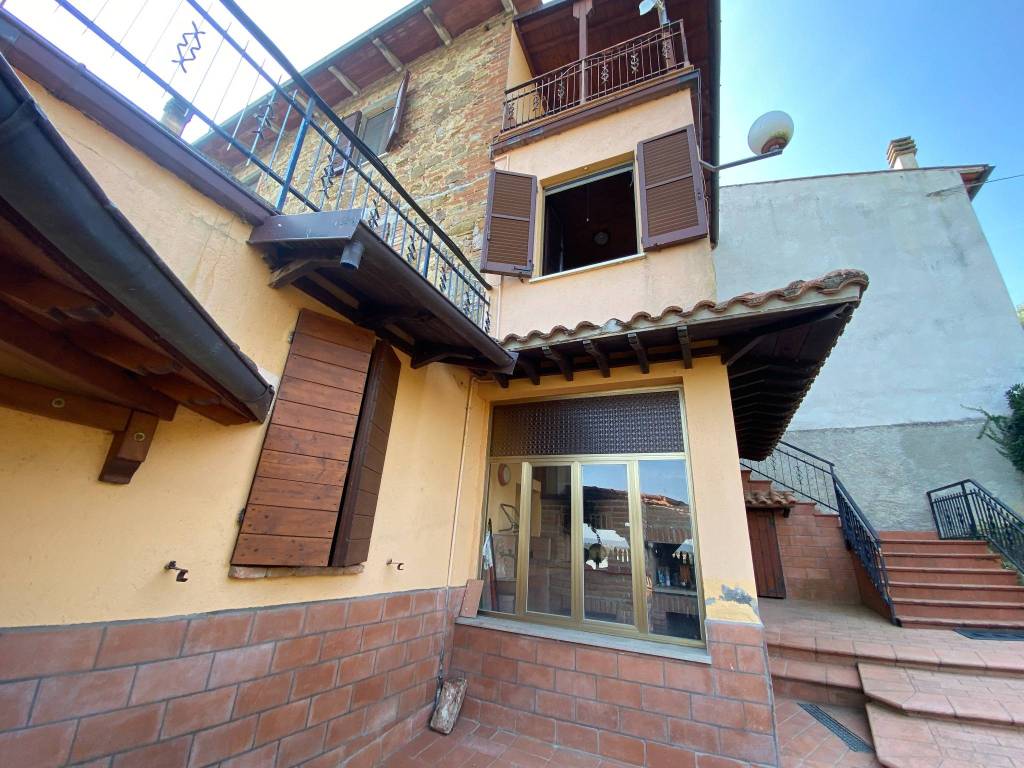 Casa indipendente a Castiglione del lago in Località Caioncola - Foto 2
