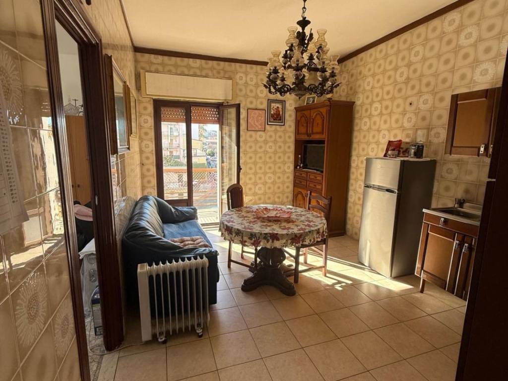 Appartamento a Crotone in Via Mario Nicoletta - Foto 5