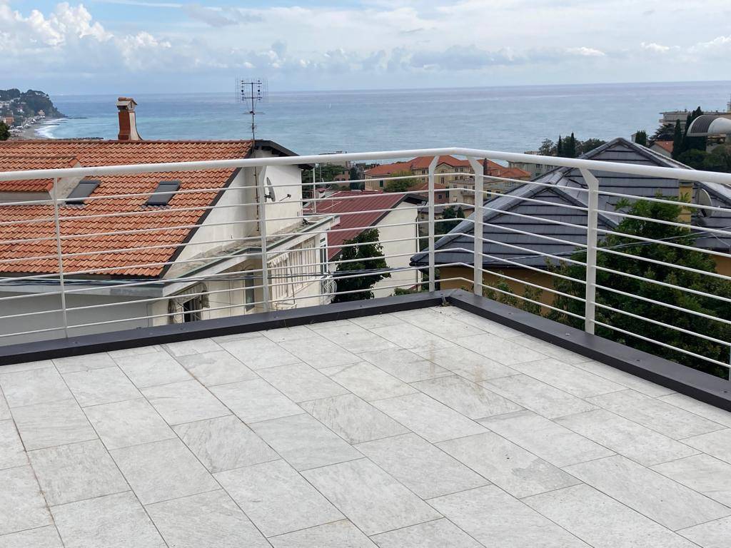 Villa a Albissola marina in Via Belvedere - Foto 4
