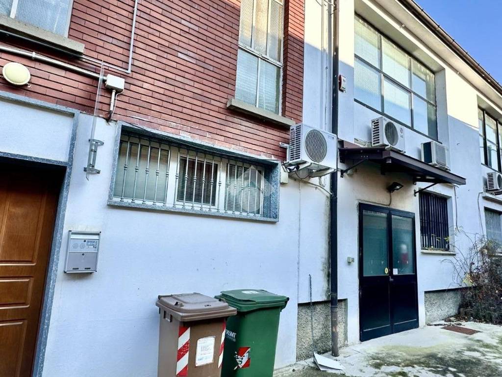 Immobile a Tortona in Strada Statale per Voghera, 52 - Foto 2