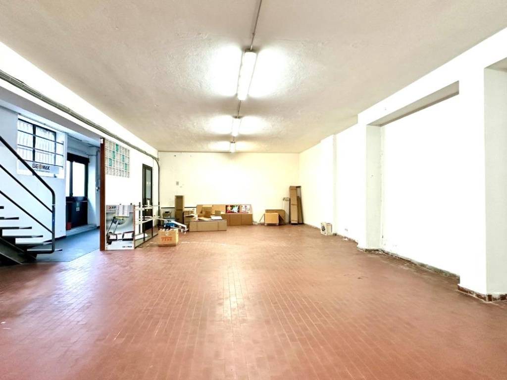 Immobile a Tortona in Strada Statale per Voghera, 52 - Foto 3