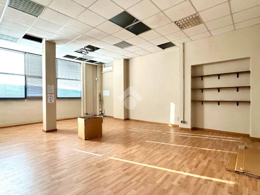 Immobile a Tortona in Strada Statale per Voghera, 52 - Foto 4