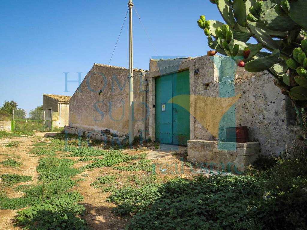 Rustico / casale a Noto in Via Tommaso Fazello - Foto 2