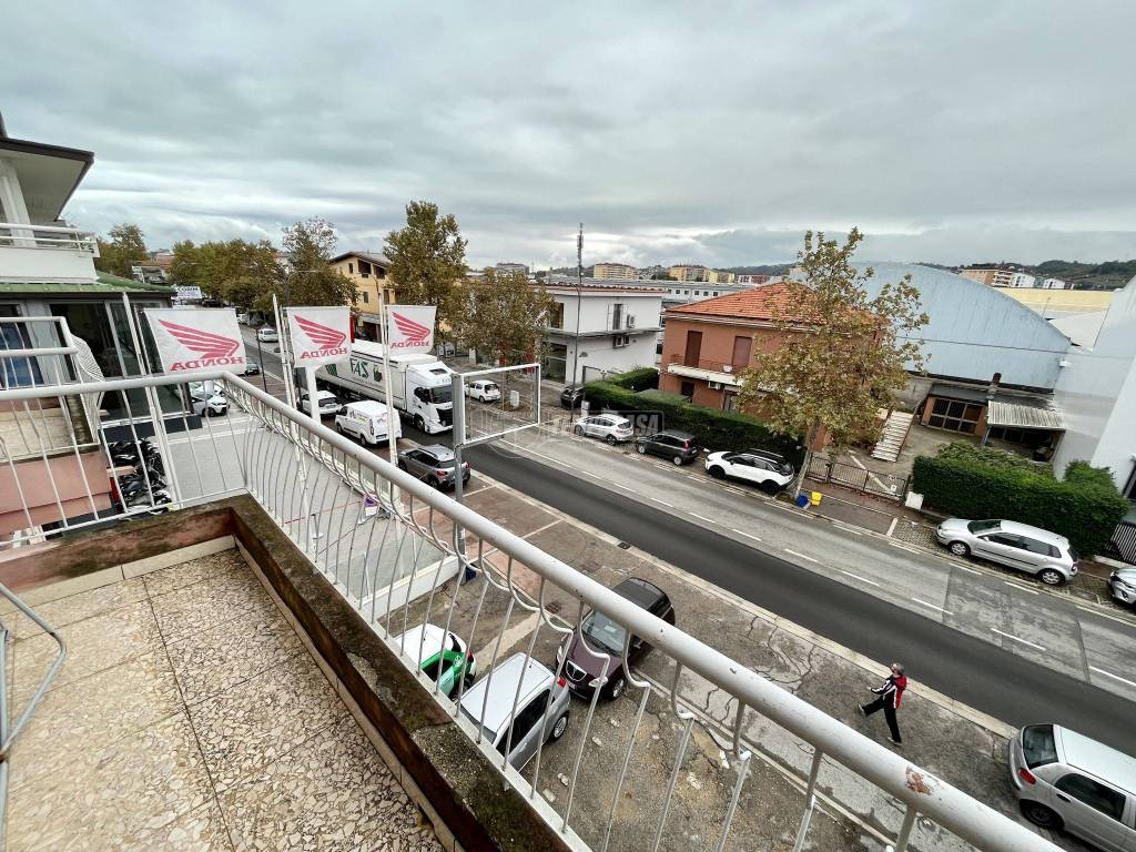 Appartamento a Pescara in Via Tiburtina Valeria - Foto 4