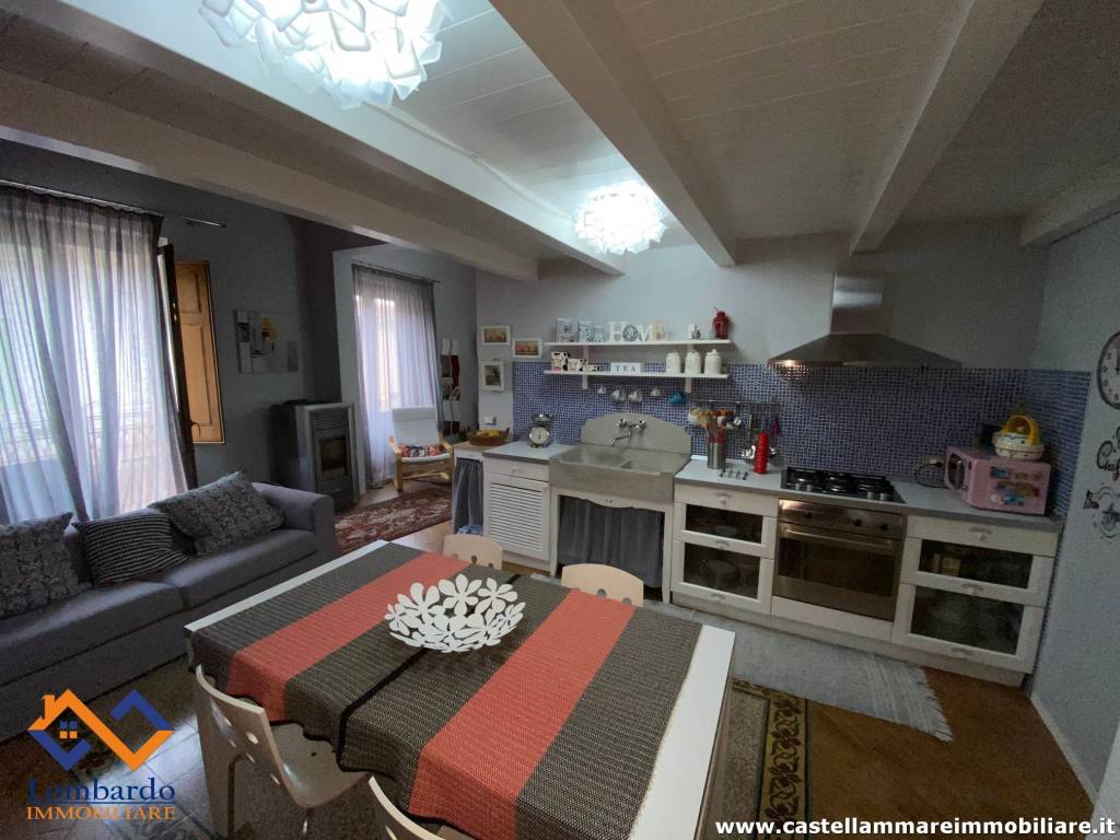 Appartamento a Castellammare del golfo in Via 20 Settembre - Foto 2