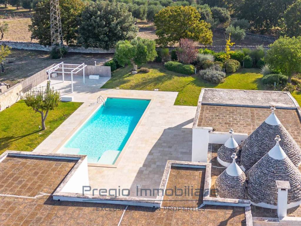 Villa a Martina franca in Strada Cappucini - Foto 4