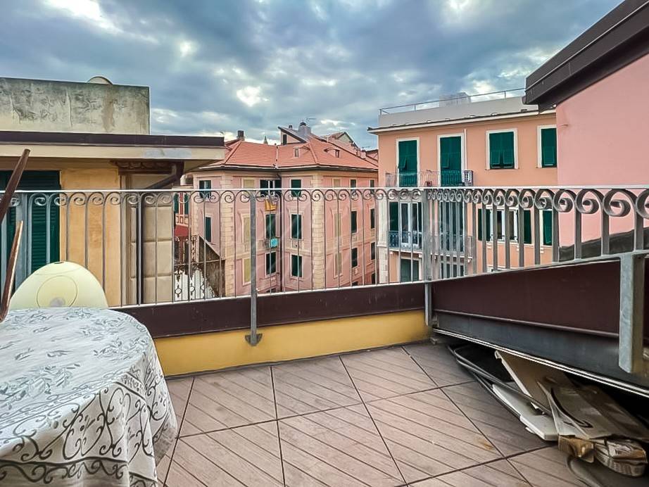 Attico / mansarda a Varazze in Via Lanzerote Malocello - Foto 3