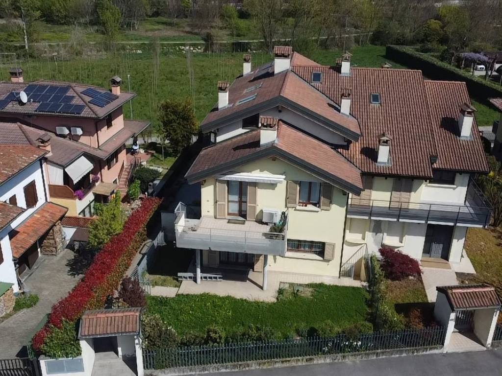 Appartamento a Casalpusterlengo in Via Don Luigi Bernardelli, 52 - Foto 3