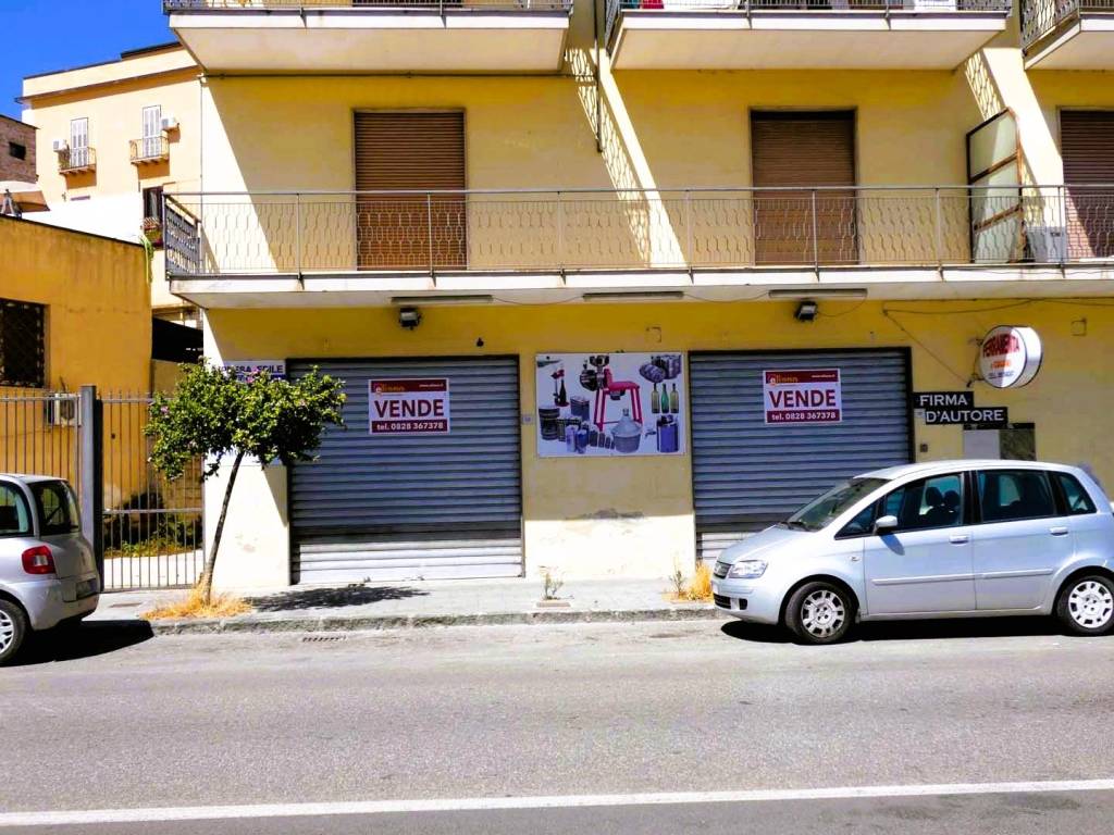 Immobile a Eboli in Piazza Madonna delle Grazie, 1 - Foto 2