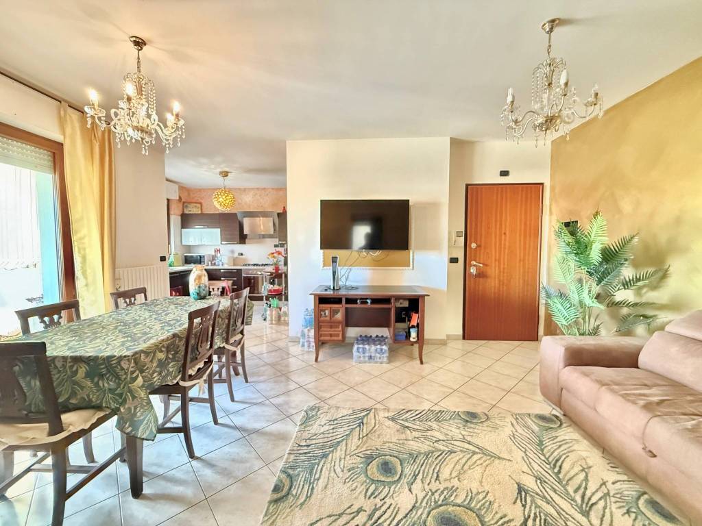 Appartamento a Montesilvano in Via Felice Cavallotti - Foto 3