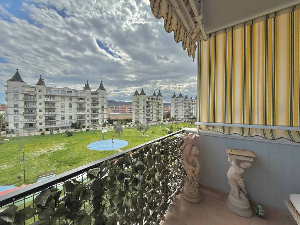 Appartamento a Montesilvano in Via Felice Cavallotti - Foto 4