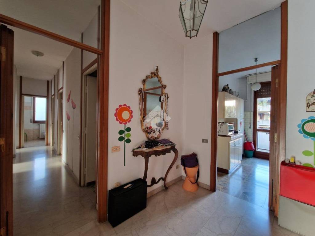 Appartamento a Milano in Via dei ciclamini, 33 - Foto 3