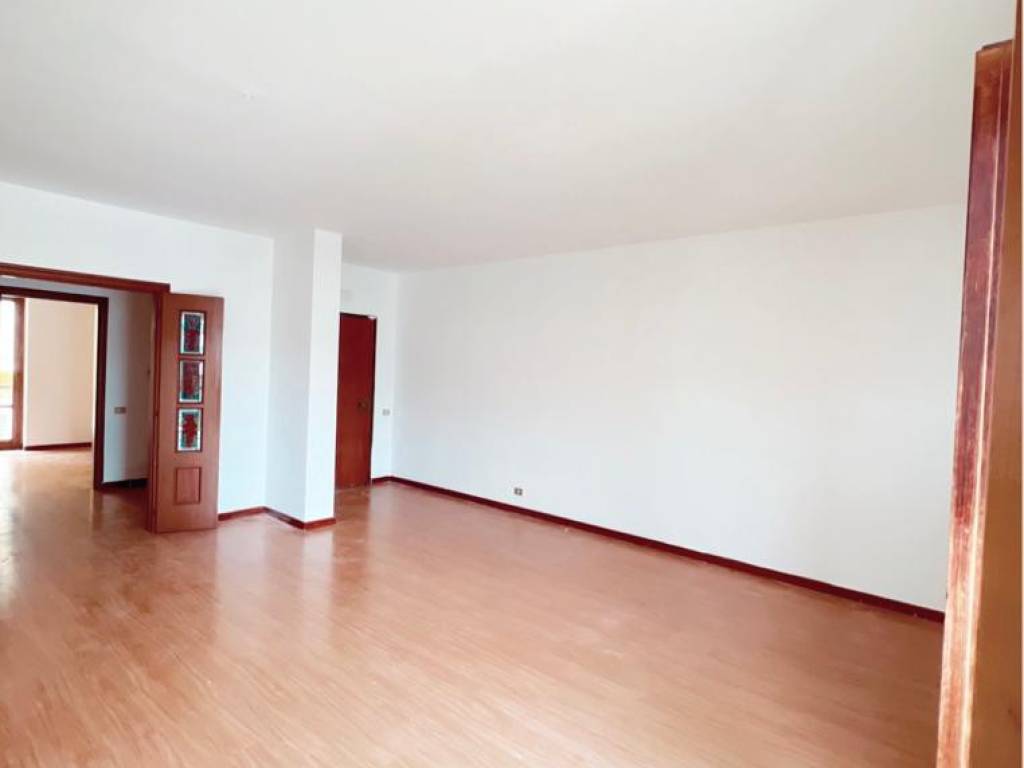 Appartamento a Avellino in Piazza Alfredo De Marsico - Foto 3