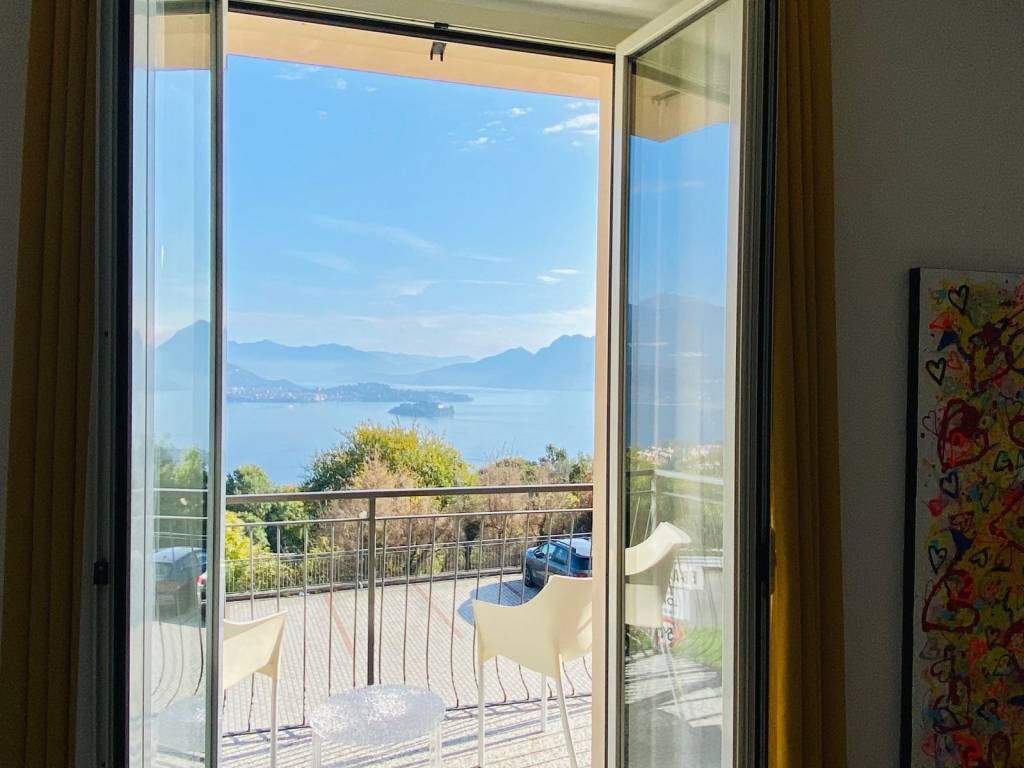 Appartamento a Baveno in Via Due Riviere, 108 - Foto 2