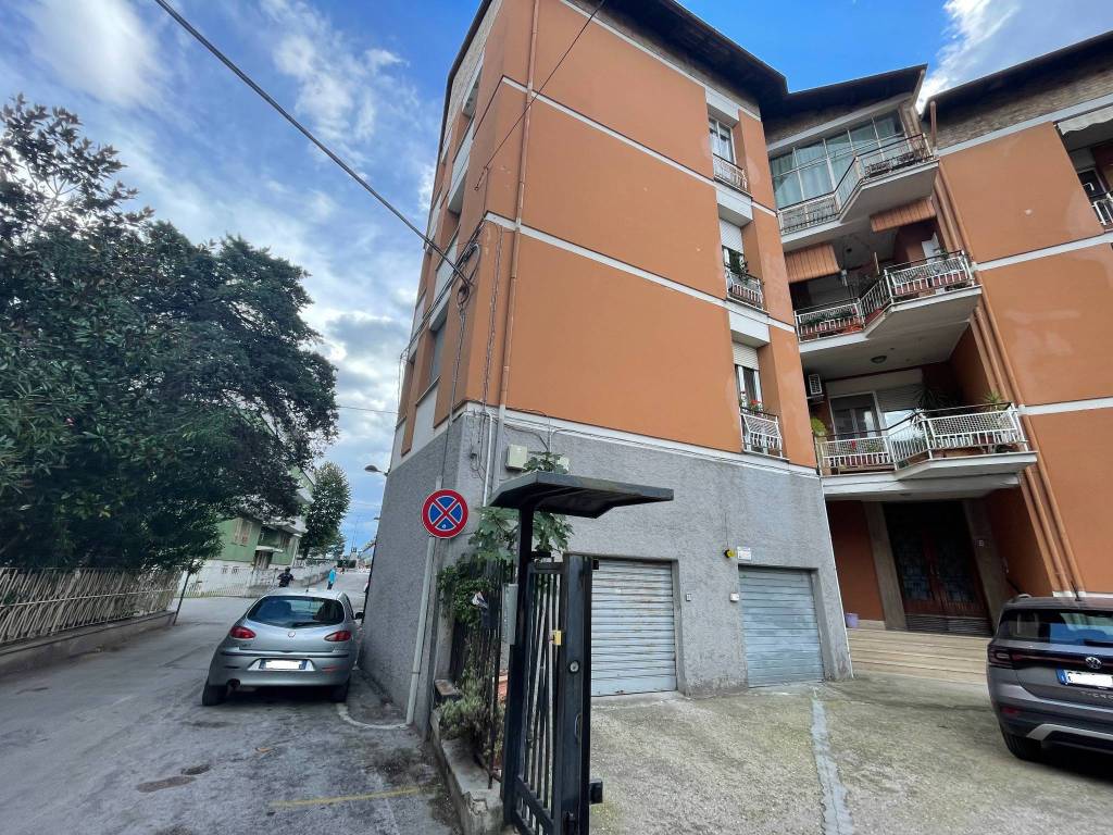 Appartamento a Pescara in Via Tiziano Vecellio - Foto 2