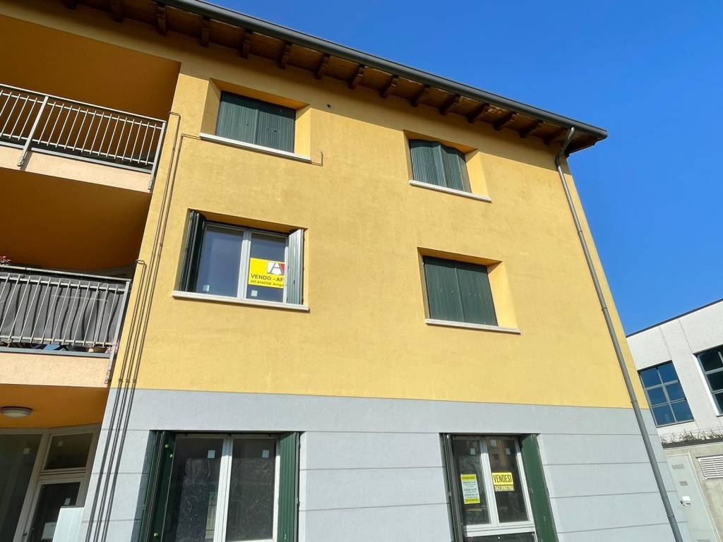 Appartamento a Brivio in VIA COMO 90 - Foto 2