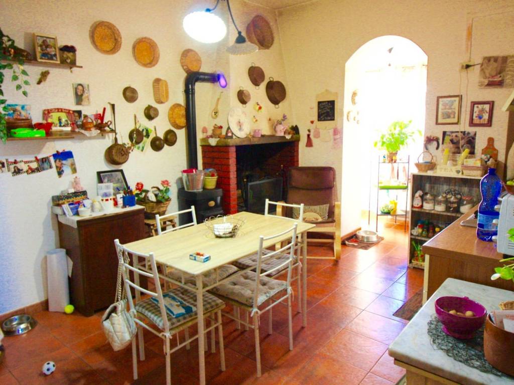 Appartamento a Vetralla in PIAZZA MARCONI - Foto 2