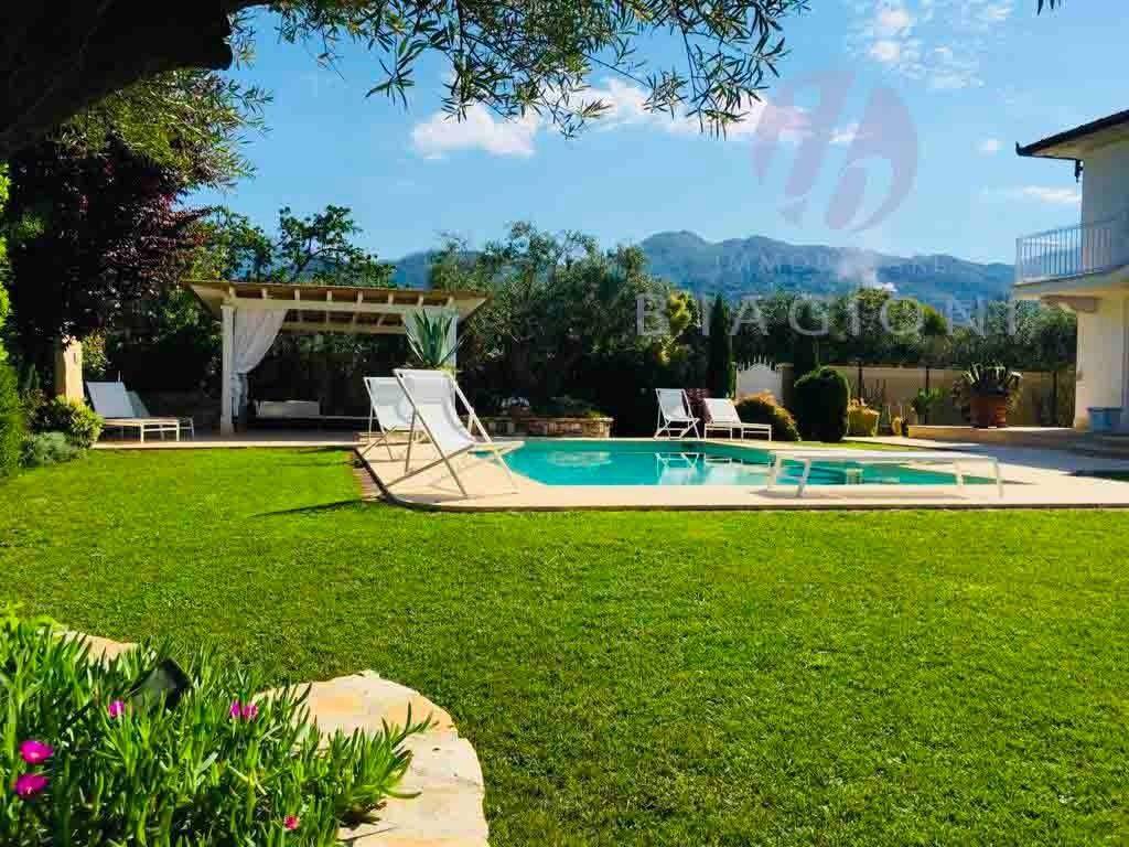 Villa a Forte dei marmi in Via degli Olmi, 127 - Foto 5