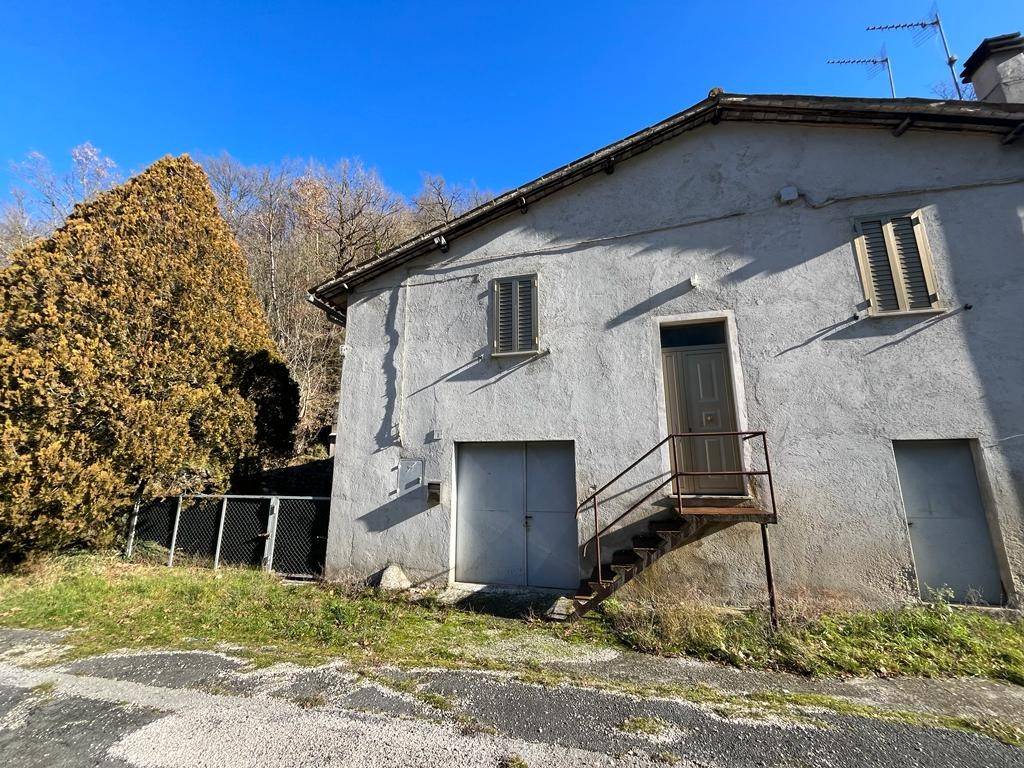 Casa indipendente a Spoleto in Località Acquaiura - Foto 2
