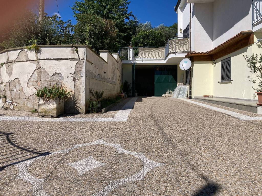 Appartamento a Caiazzo in Via Fontana Murata - Foto 2