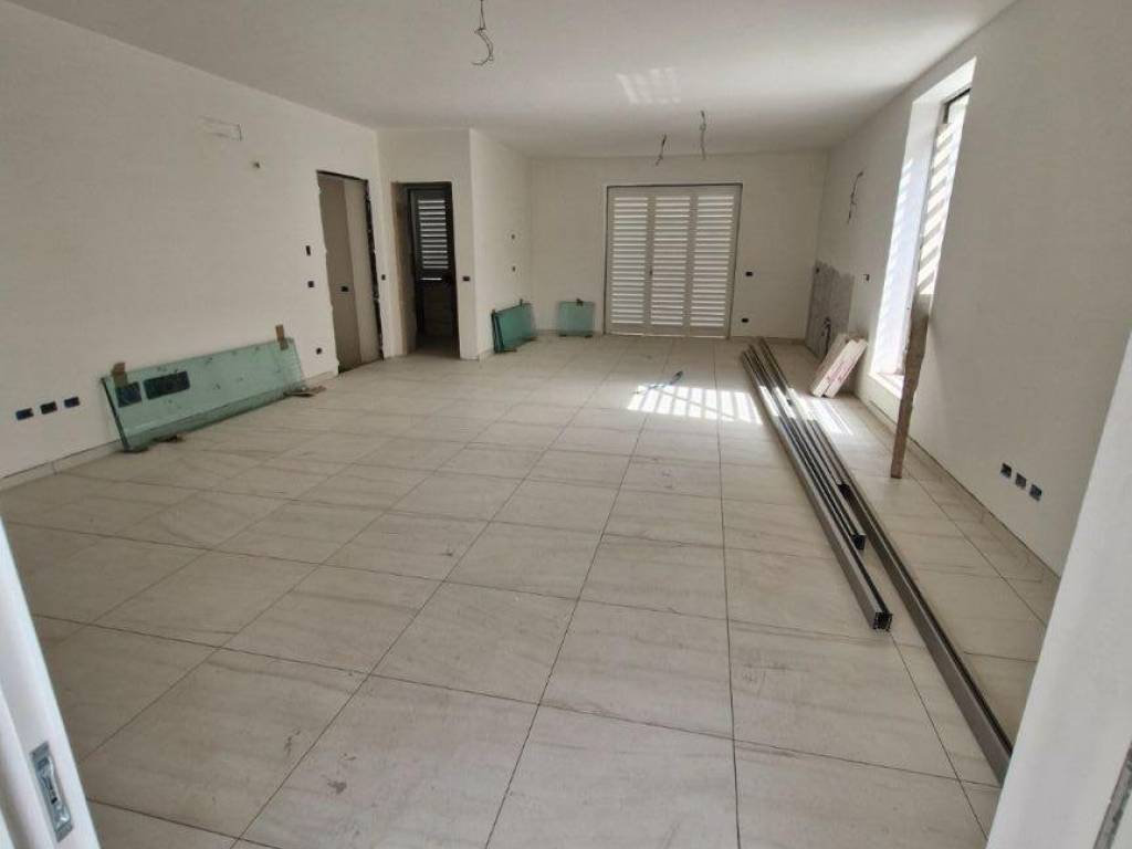 Villetta a schiera a Lusciano in Viale Guglielmo Marconi - Foto 4