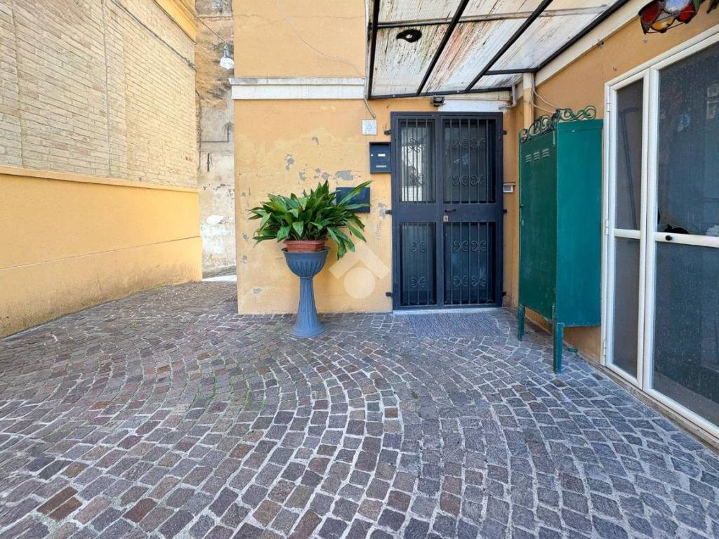 Appartamento a Chieti in Largo Cremonesi, 15 - Foto 2