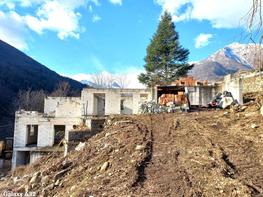 Villa a Villadossola in Via Valle Antrona, 34 - Foto 5
