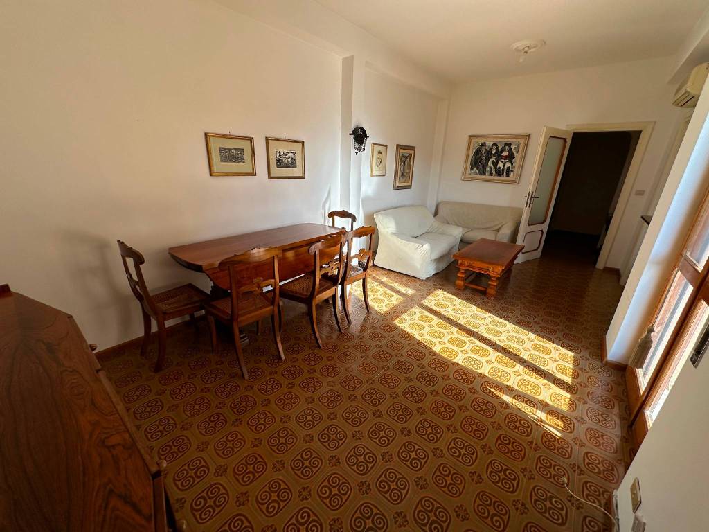 Appartamento a Nuoro in Viale Francesco Ciusa - Foto 4