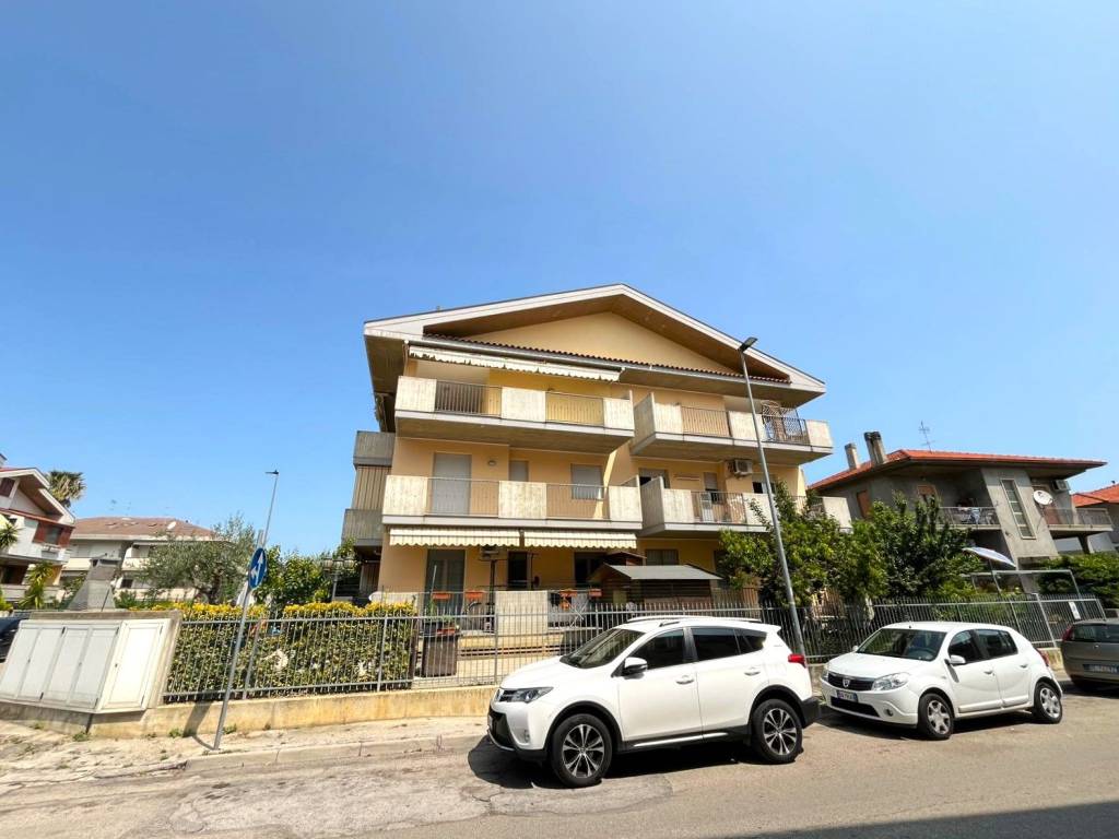 Appartamento a Silvi in Via Jacopo Tintoretto, 67 - Foto 3