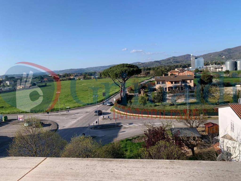 Attico / mansarda a Bastia umbra in Via Fosse Ardeatine, 1 - Foto 2