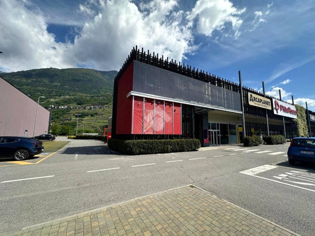 Immobile a Castione andevenno in Viale Bruno Tirelli, 635 - Foto 2