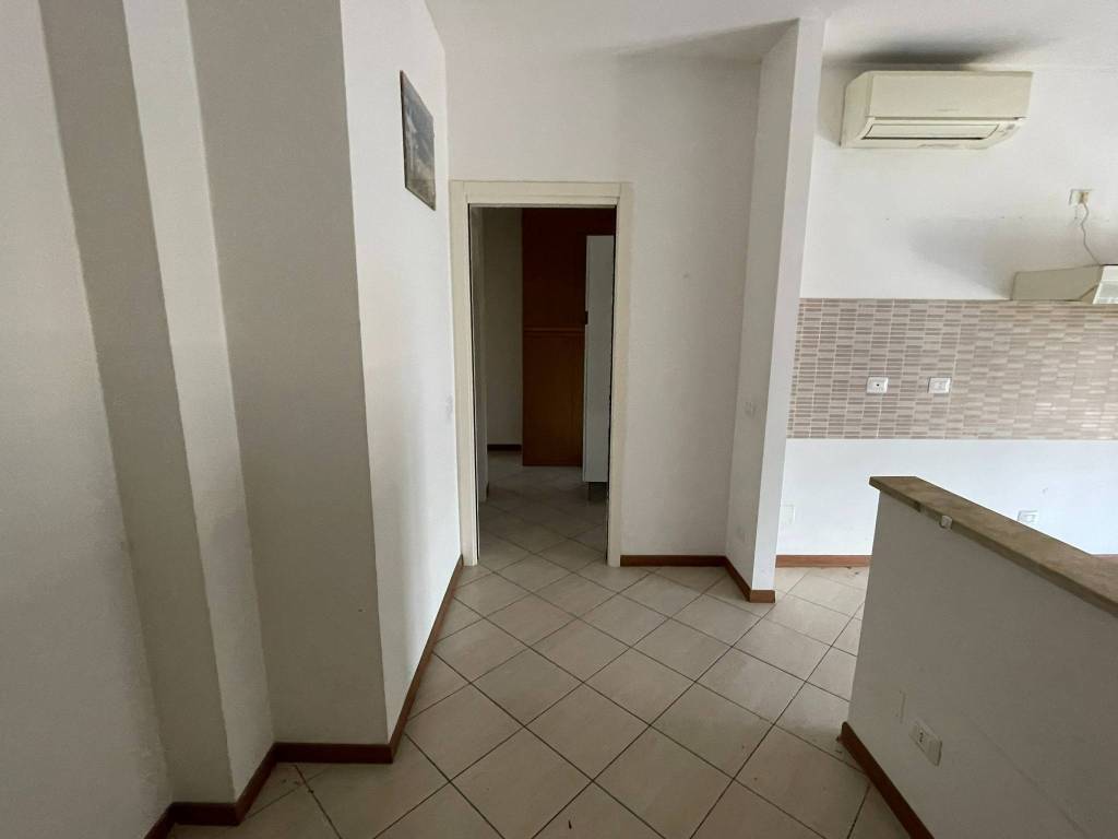Appartamento a Novara in Via Galileo Galilei, 2 - Foto 3