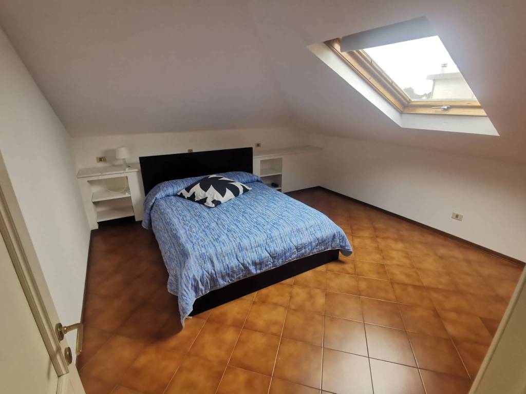 Attico / mansarda a Pesaro in Via Madonna di Loreto - Foto 5