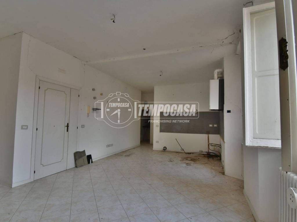 Appartamento a Caldarola in Via Caldoro 3 - Foto 4