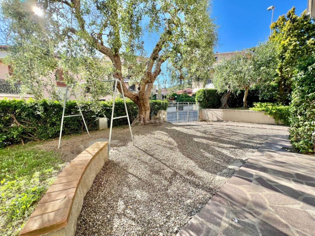 Villa a Castiglione della pescaia in Via Monte Grappa, 10 - Foto 3