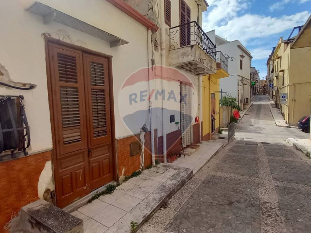 Casa indipendente a Trappeto in via Vittorio Emanuele - Foto 3