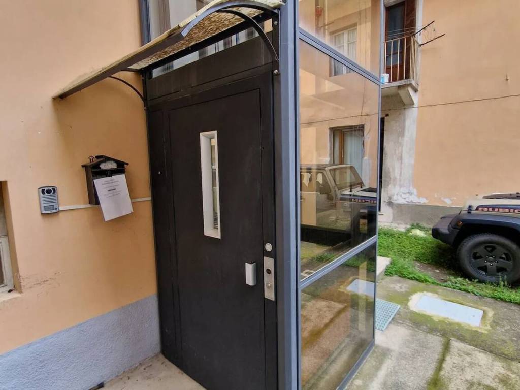 Villa a Gattinara in Corso Camillo Cavour, 28 - Foto 2