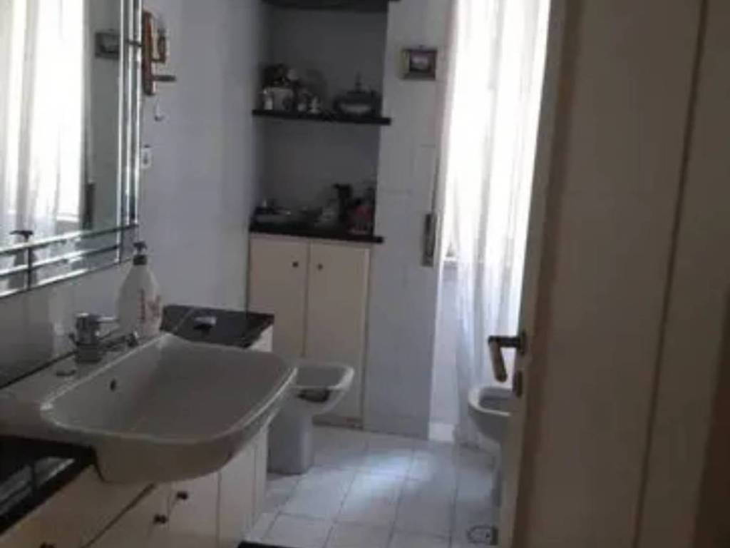 Appartamento a Salerno in Via Giovanni Negri - Foto 3