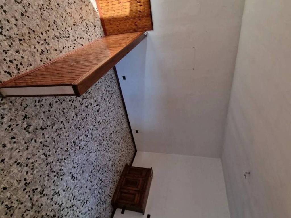 Appartamento a Gattinara in Via Iv Novembre 1918, 38 - Foto 2