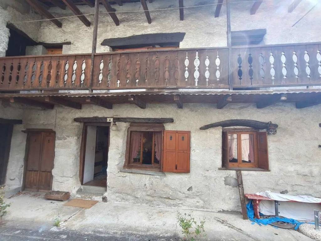 Villa a Vanzone con san carlo in Cantone Gorini S.N.C. - Foto 2