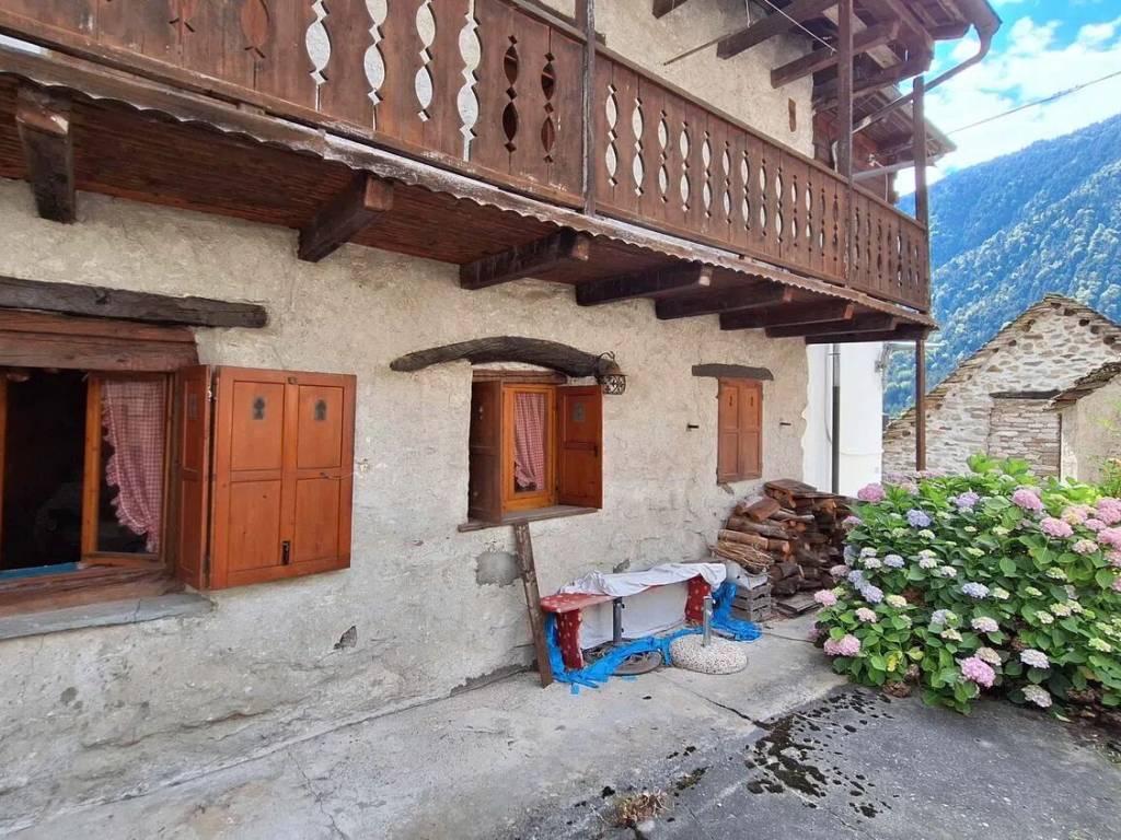 Villa a Vanzone con san carlo in Cantone Gorini S.N.C. - Foto 3