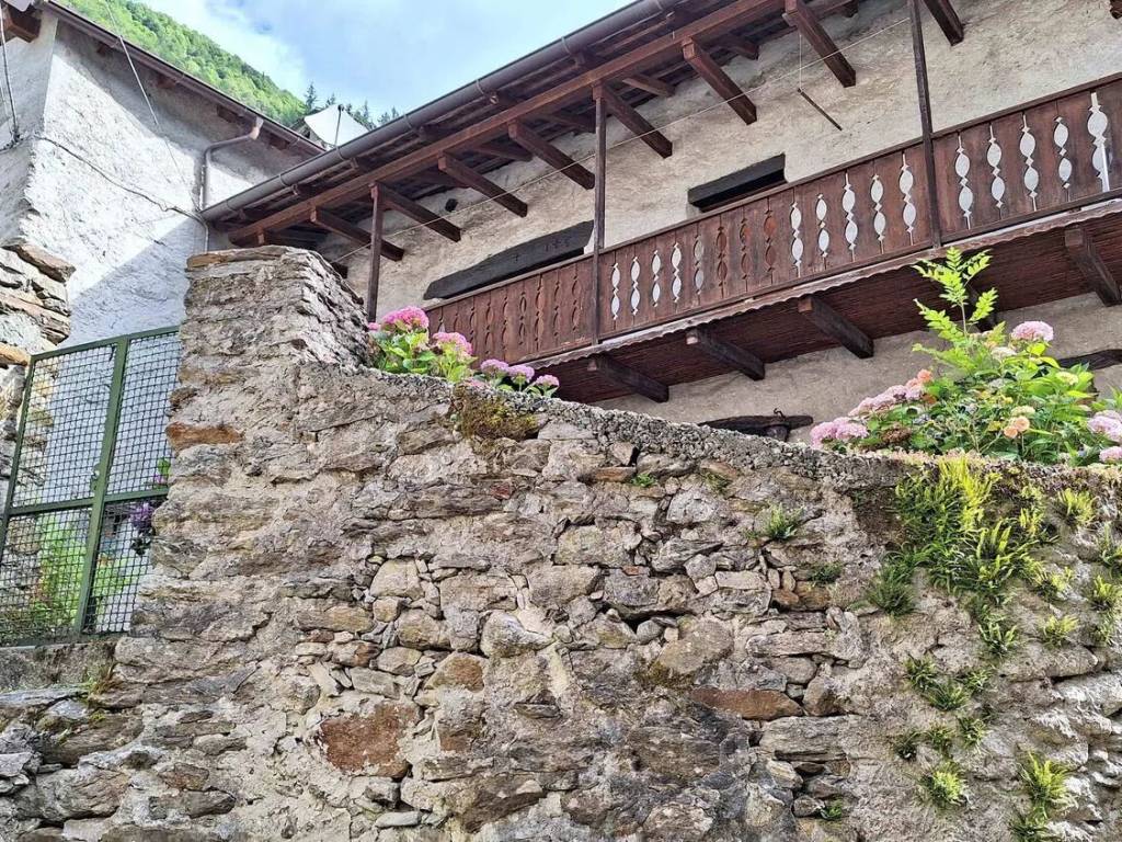 Villa a Vanzone con san carlo in Cantone Gorini S.N.C. - Foto 4