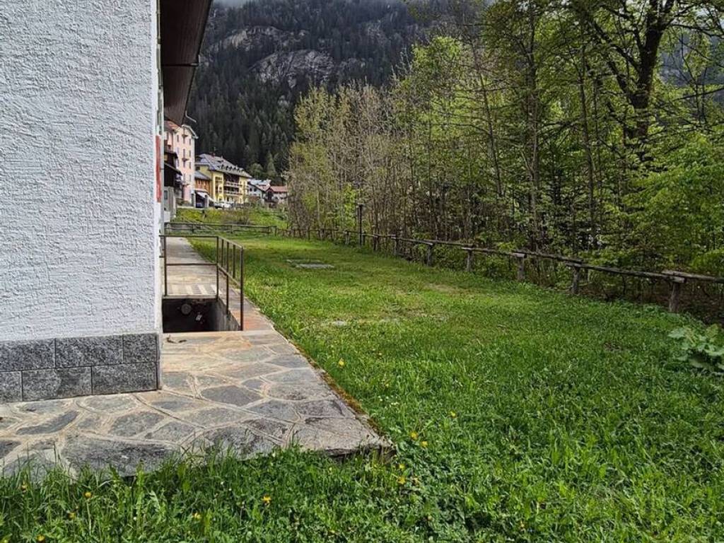 Appartamento a Macugnaga in Via Ludovico Jacchetti, 17 - Foto 3