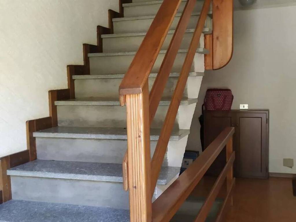 Appartamento a Macugnaga in Abitato Di Fornarelli S.N.C. - Foto 2