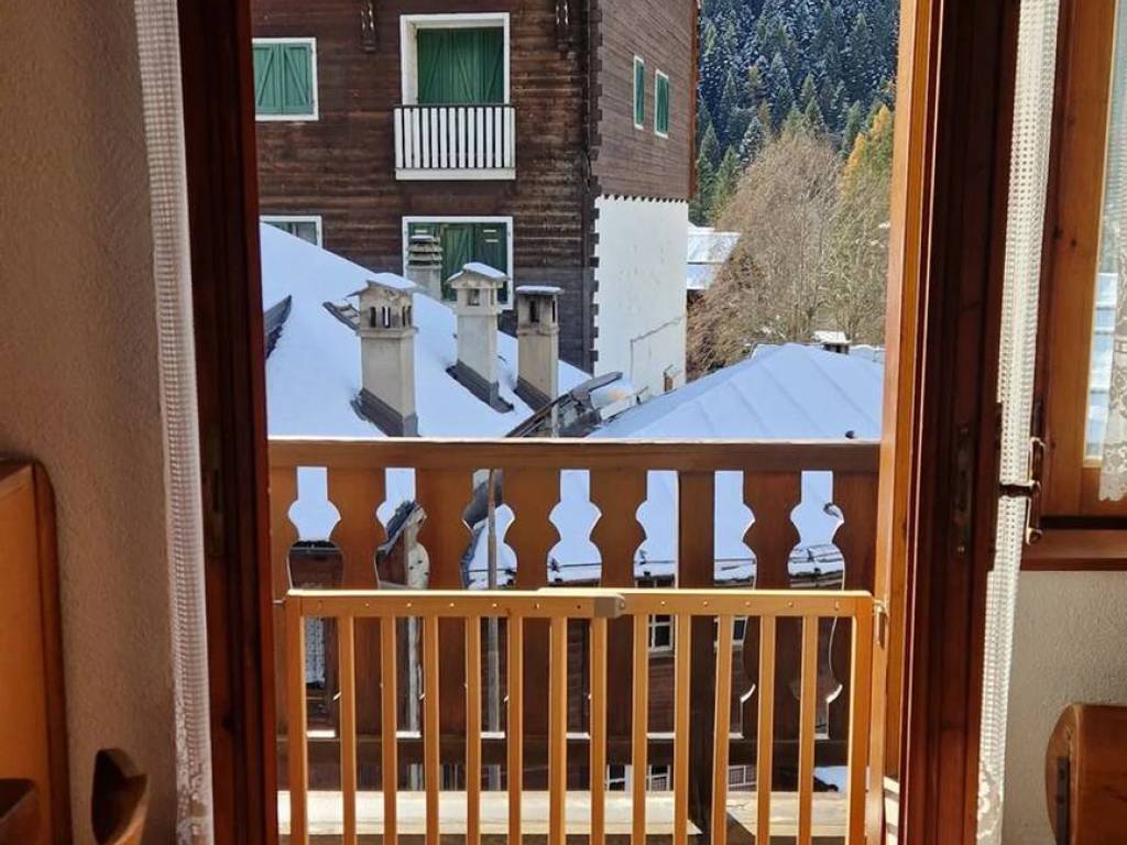 Appartamento a Macugnaga in Via Monte Rosa, 101 ------ B - Foto 4