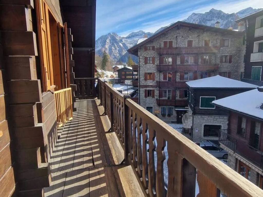 Appartamento a Macugnaga in Via Monte Rosa, 101 ------ B - Foto 5