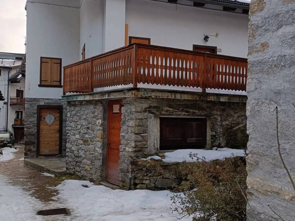 Appartamento a Macugnaga in Via Prati, 1 ----B - Foto 3